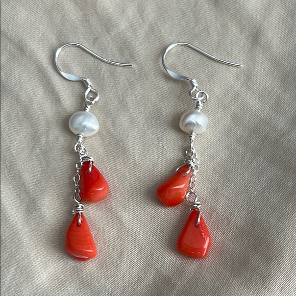Handmade Jewelry - Elegant S. Silver, Coral and freshwater Pearl Dangle Earrings